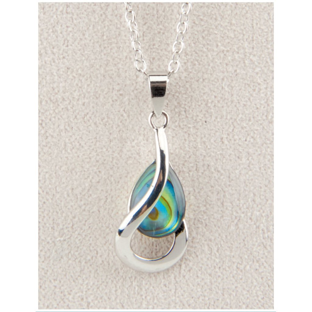 Wild Pearle  Freedom Necklace