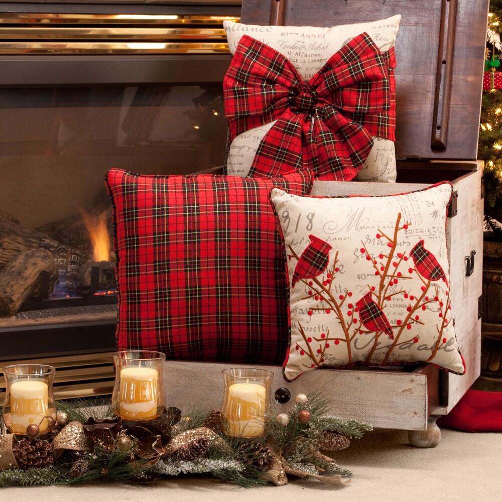 Pillow Perfect Holiday Plaid 16.5 inch Throw Pillow