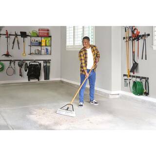 Quickie 18 in. MS Push Broom 2182107