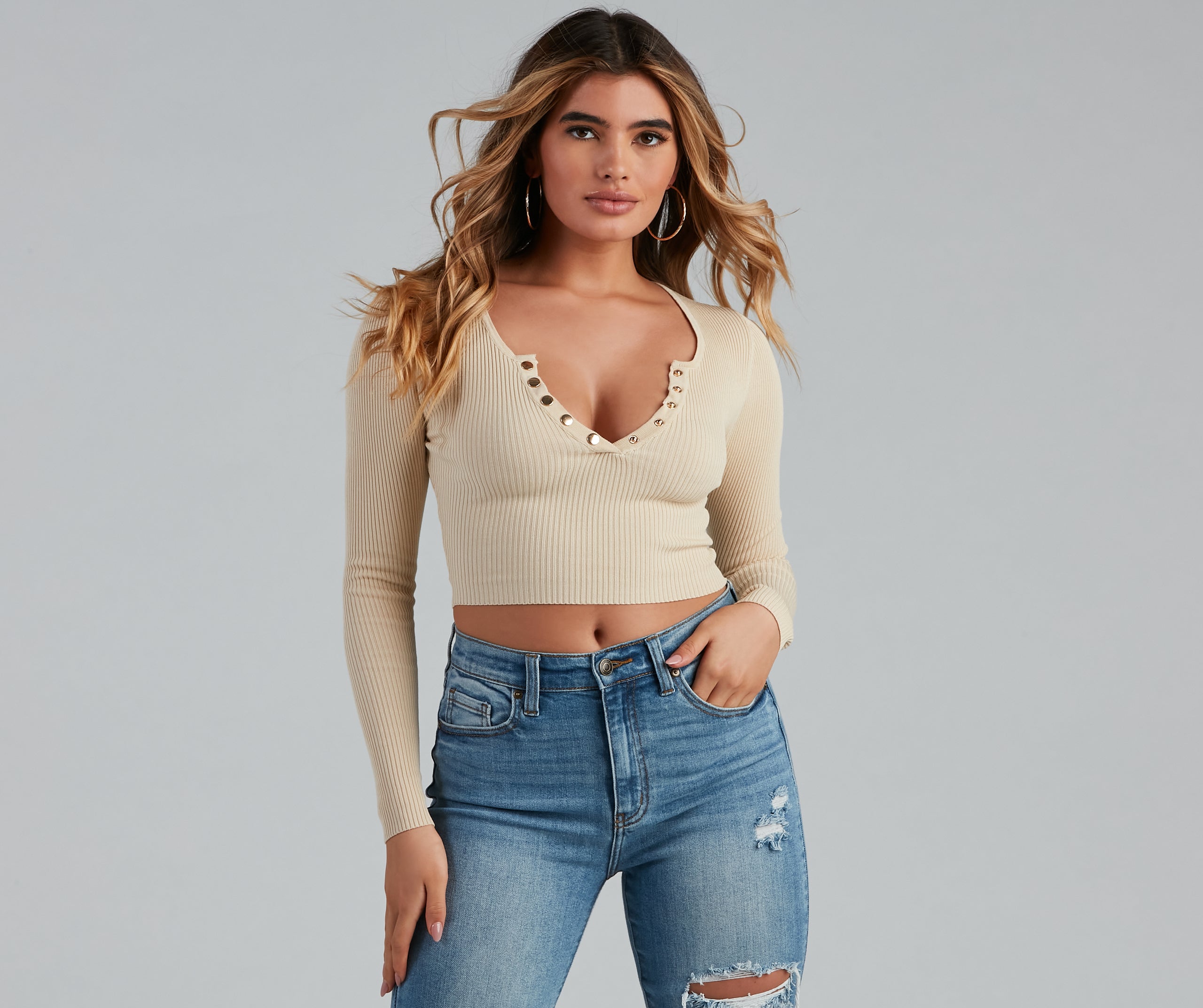 Chic Basic Button-Detail Crop Top