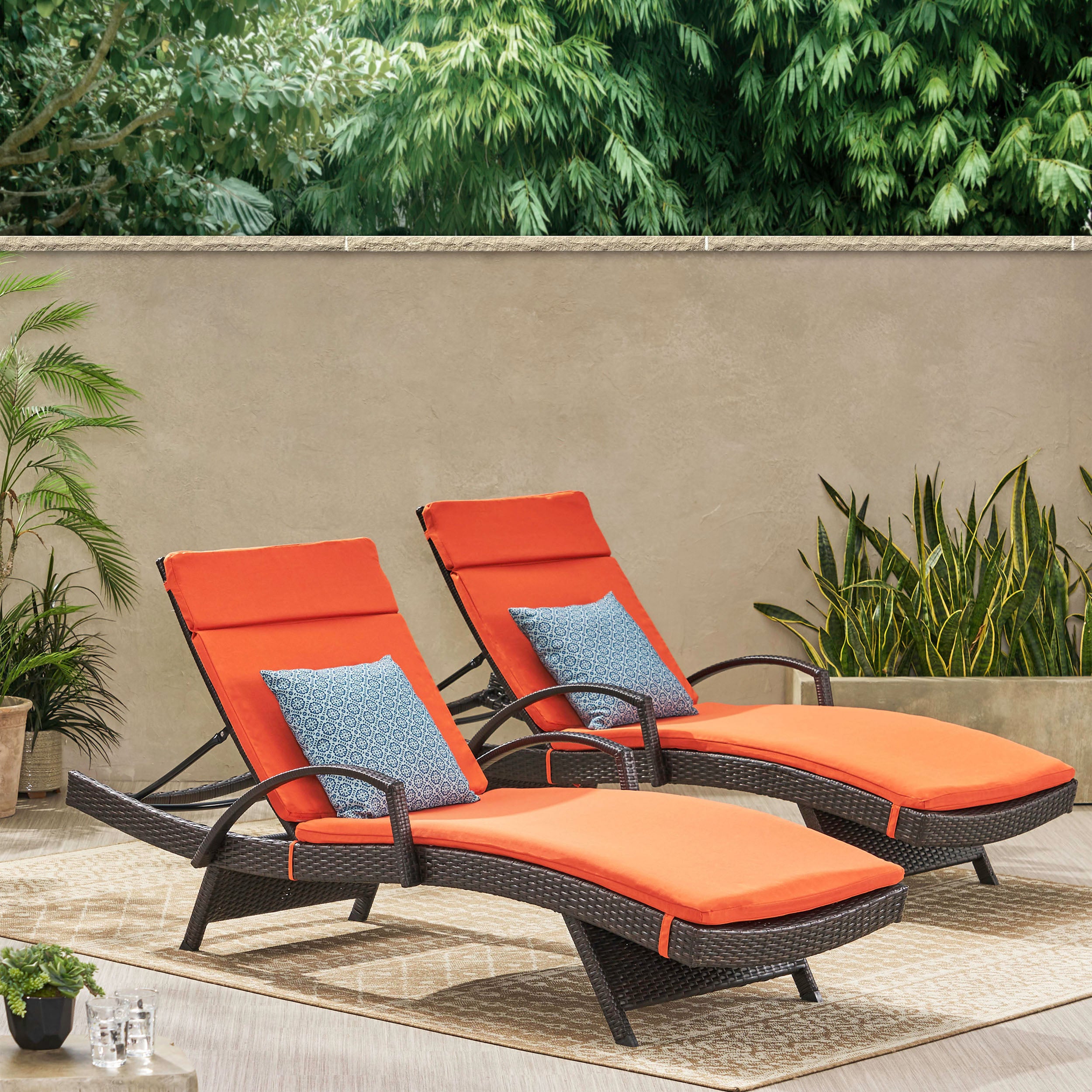 Savana Outdoor Wicker Lounge with Arms with Water Resistant Cushion