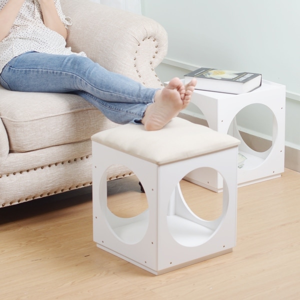 A Stacking and Unpacking Bar Stool for Board Game