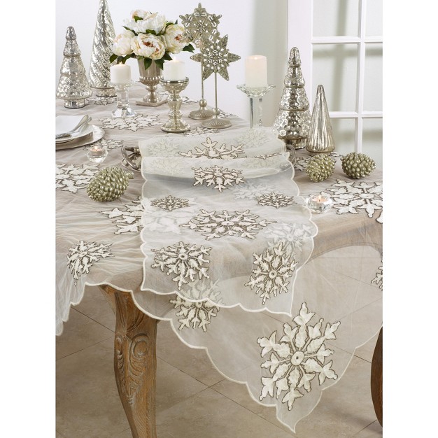 Saro Lifestyle Beaded Design Embroidered Snowflake Tablecloth