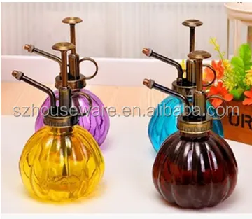 Manufacturers supply custom vintage pumpkin shape glass trumpet watering can  watering gardening tools