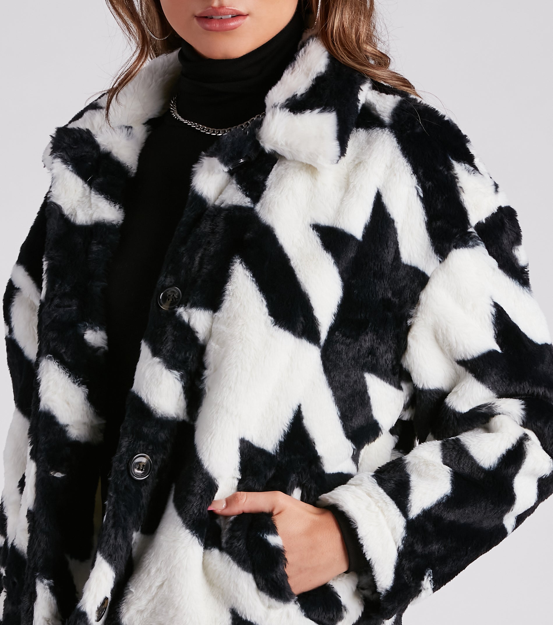 Trendsetting Girl Faux Fur Coat