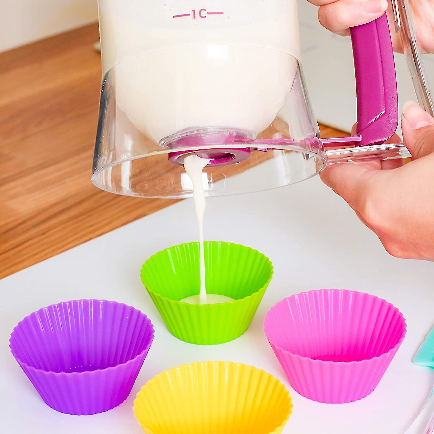 Pancake Batter Dispenser - Kitchen Must Haves Tools For Perfect Pancakes， Cupcake， Waffle， Muffin Mix， Crepe and Cake - Easy Pour Baking Supplies For Gr