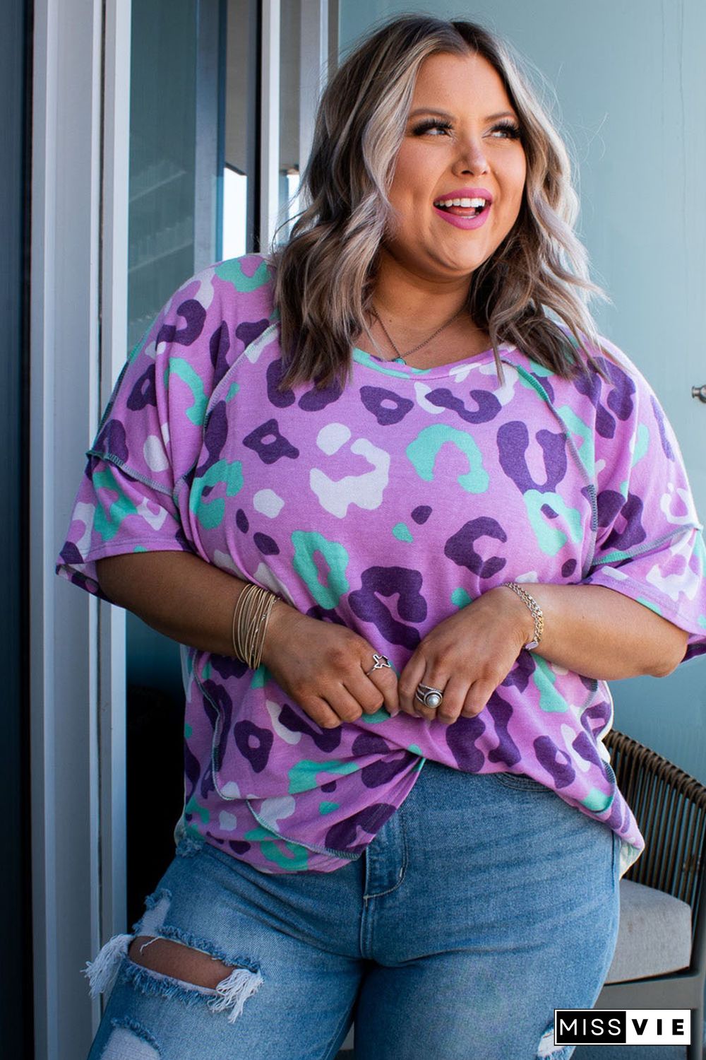 Purple Leopard Kiss Print Plus Size Short Sleeve Tee