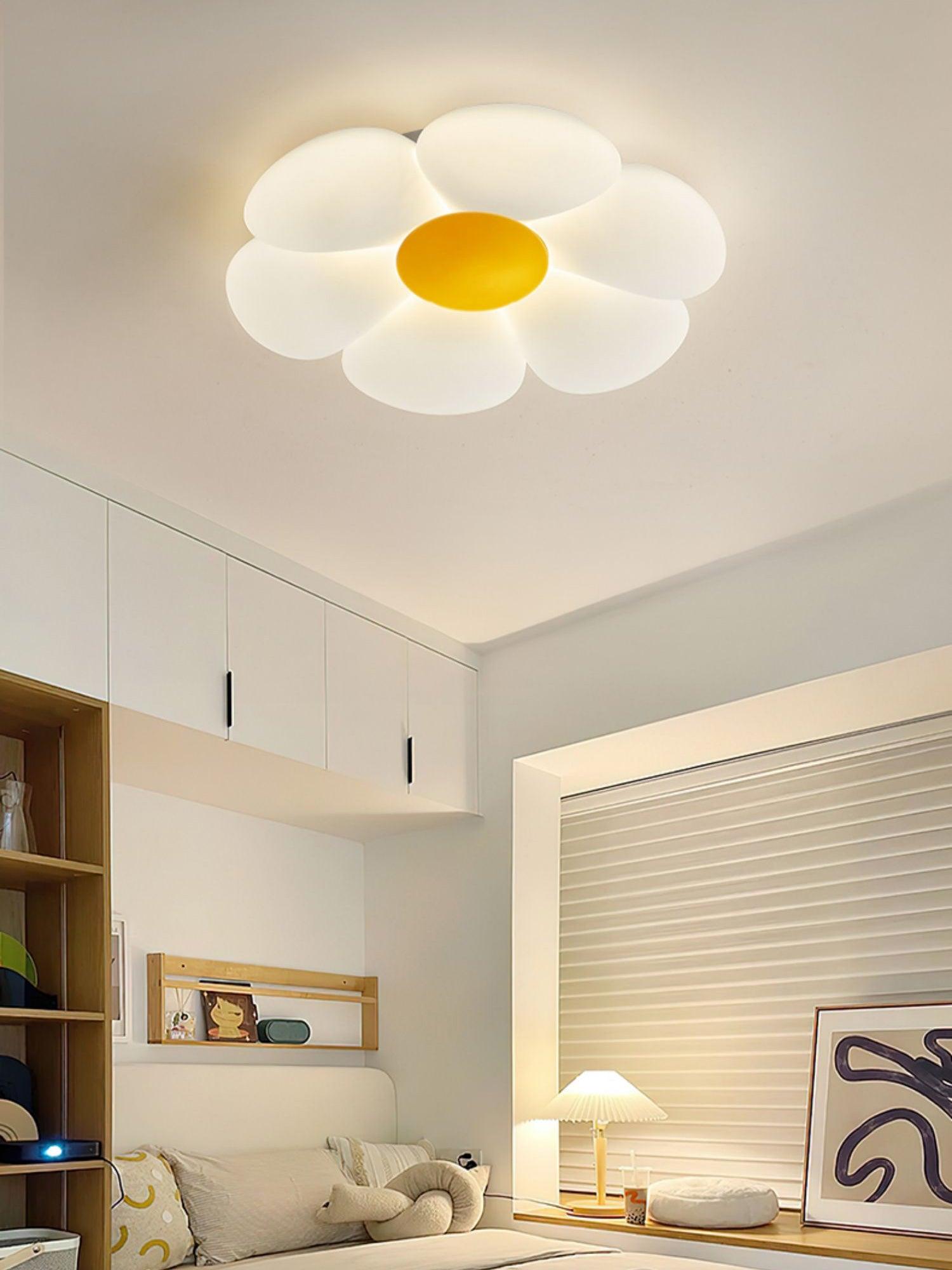 Six-leaf Flower Kids Room Ceiling Lamp