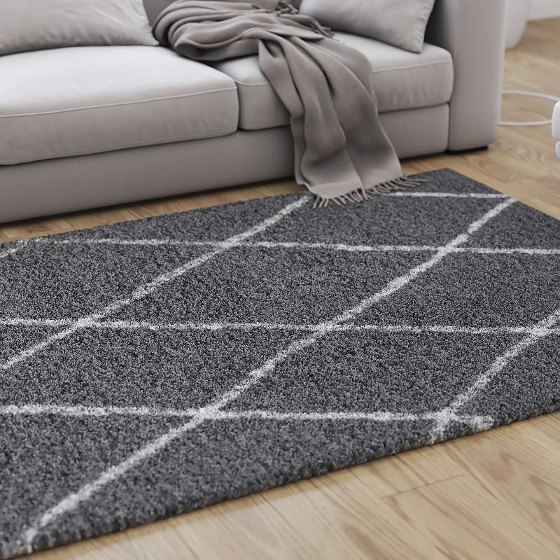 Merrick Lane Shag Style Diamond Trellis Area Rug - 5' x 7' - Charcoal/Ivory Polyester (PET)