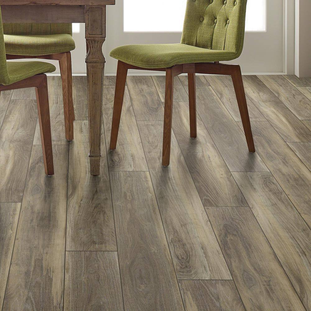 Shaw Primavera Echo 20 MIL x 7 in. W x 48 in. L Click Lock Waterproof Luxury Vinyl Plank Flooring (18.9 sqftcase) HD86700558