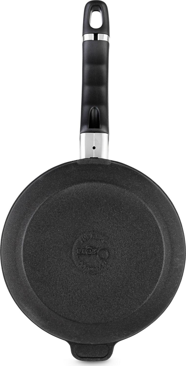 Ozeri Professional Series 8 Hand Cast Ceramic Earth Fry Pan， 100% Made in Germany and Free of GenX， PFBS， Bisphenols， APEO， PFOS， PFOA， NMP and NEP