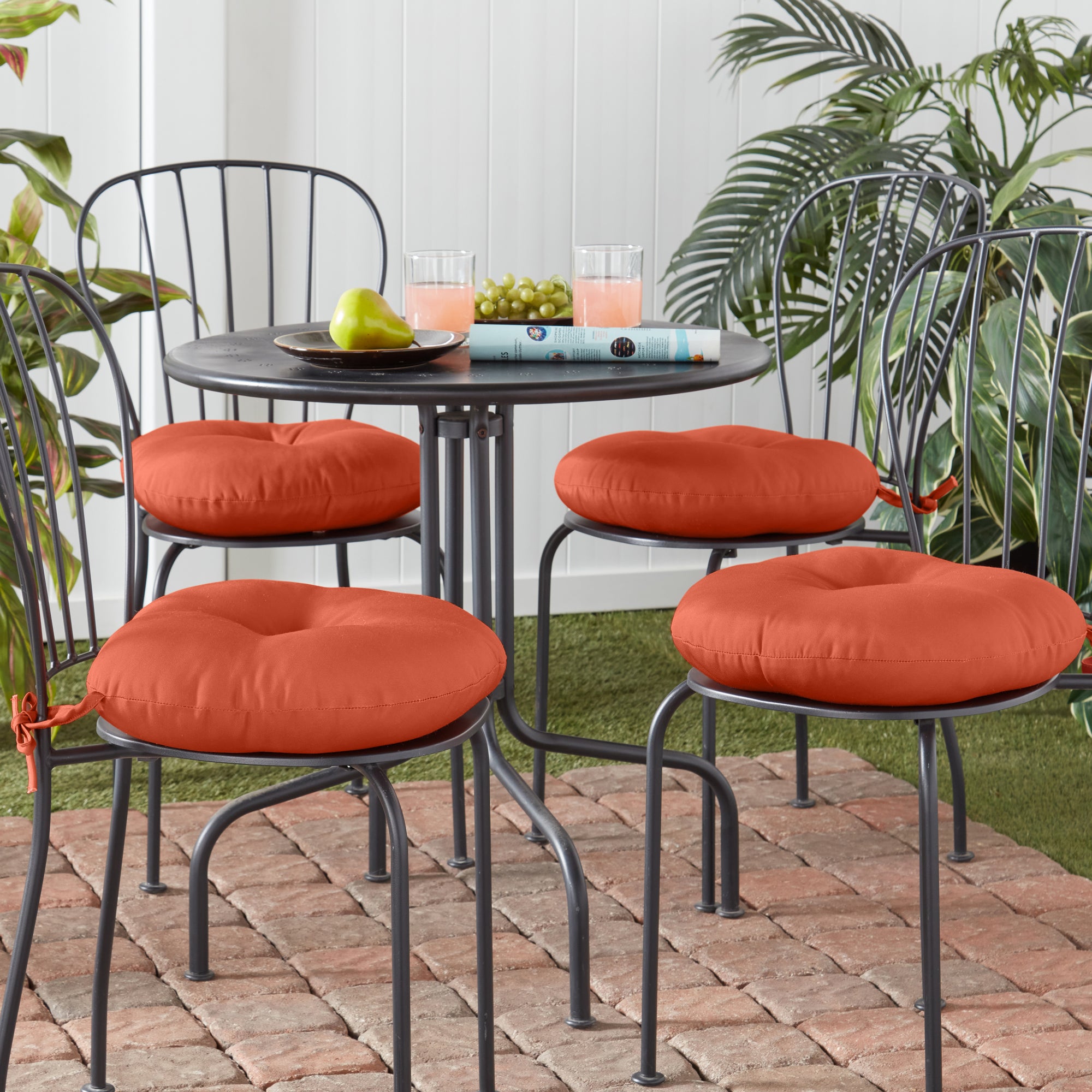 Rust 15 in. Round Outdoor Bistro Seat Cushion (Set of 4) by Greendale Home Fashions