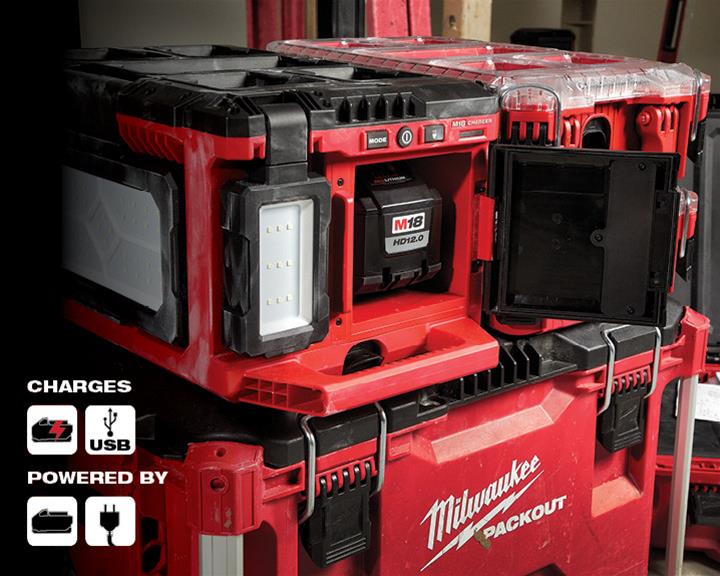 Milwaukee Tool 2357-20 Milwaukee M18 PACKOUT Light/Chargers