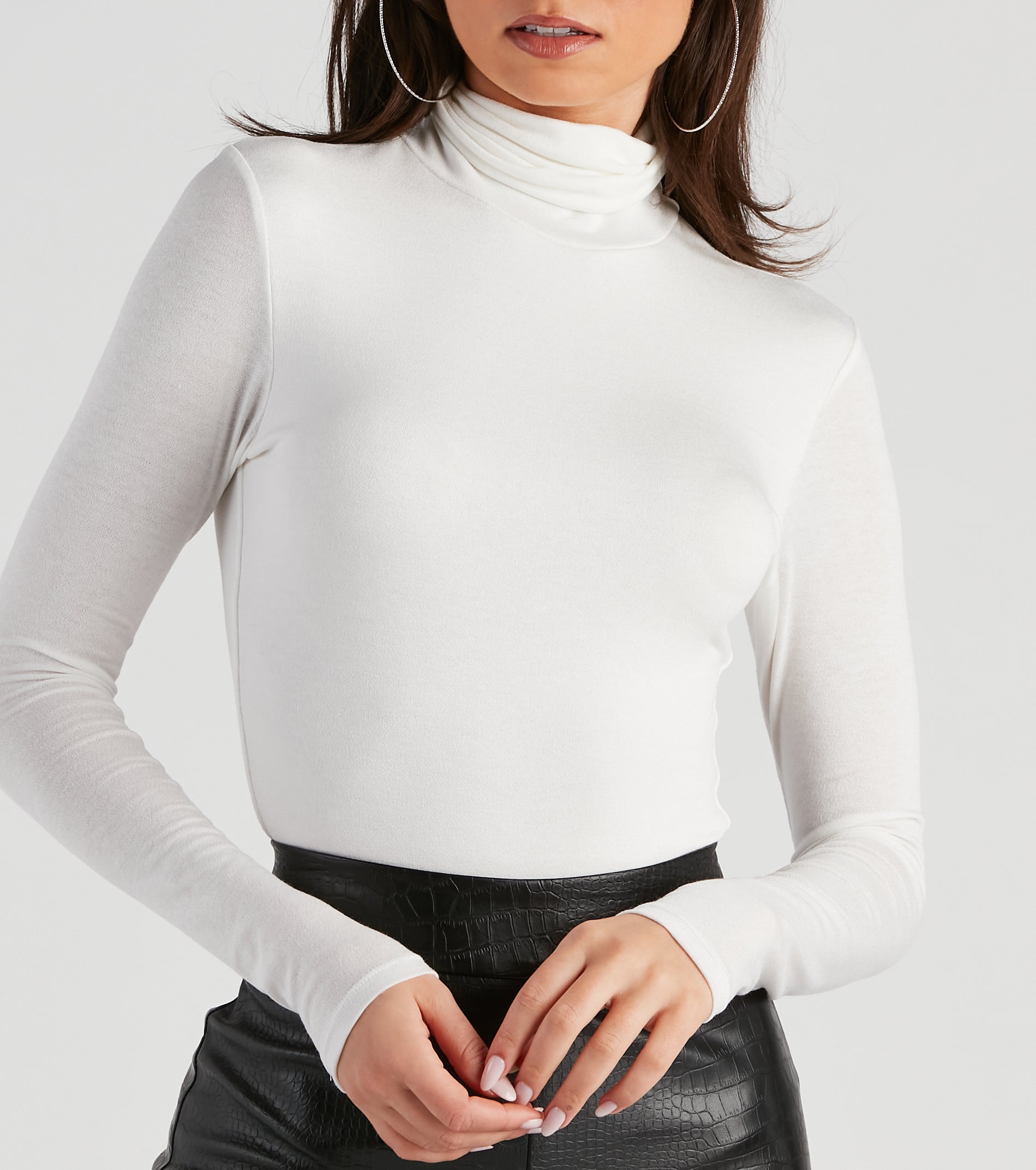 Basic Long Sleeve Crepe Turtleneck Bodysuit