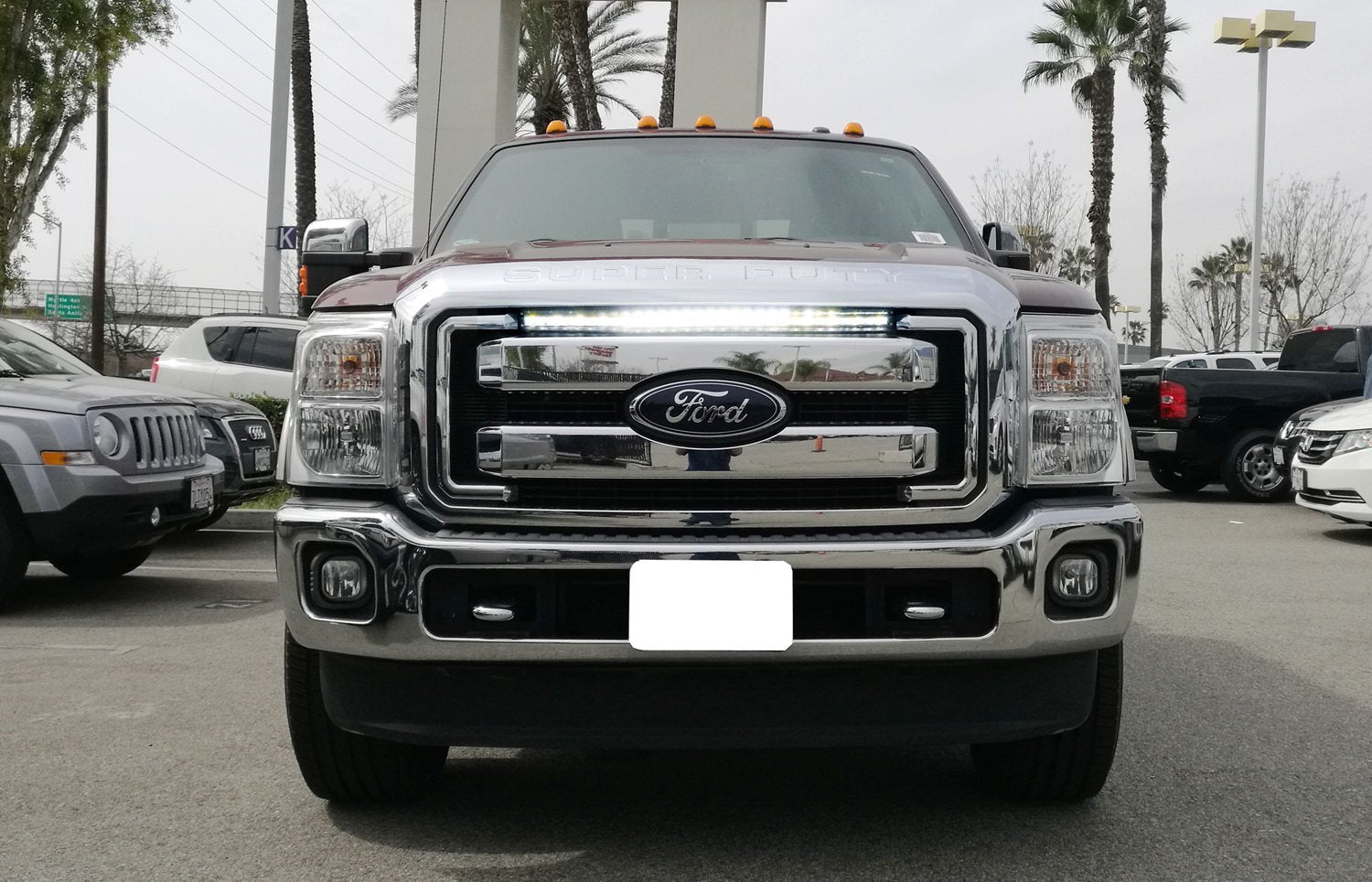 iJDMTOY Upper Grille Mount 30-Inch LED Light Bar Kit Compatible With 2011-2016 Ford F250 F350 Super Duty， Includes (1) 150W High Power CREE LED Lightbar， Grill Mounting Brackets and On/Off Switch Wiring