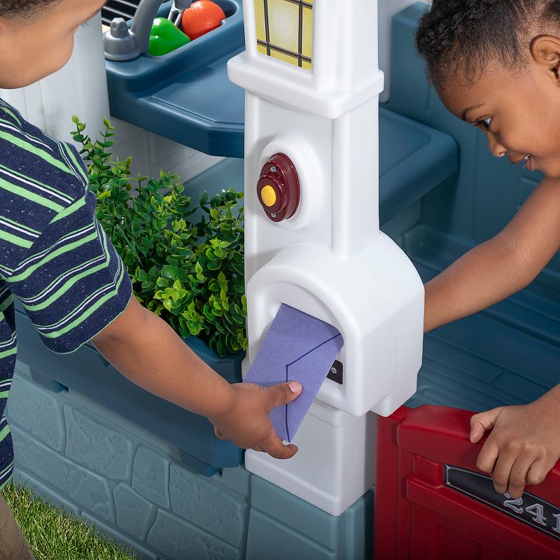 Step2 Neat and Tidy Cottage Homestyle Edition Playhouse