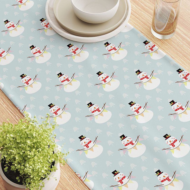 Table Runner， 100% Cotton， 16x90， Holiday Snowmen and Polar Bears