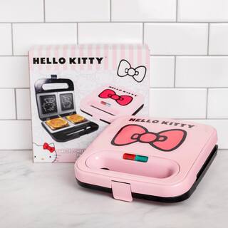 Uncanny Brands Hello Kitty 900W Pink Sandwich Maker PP-KIT-HK2