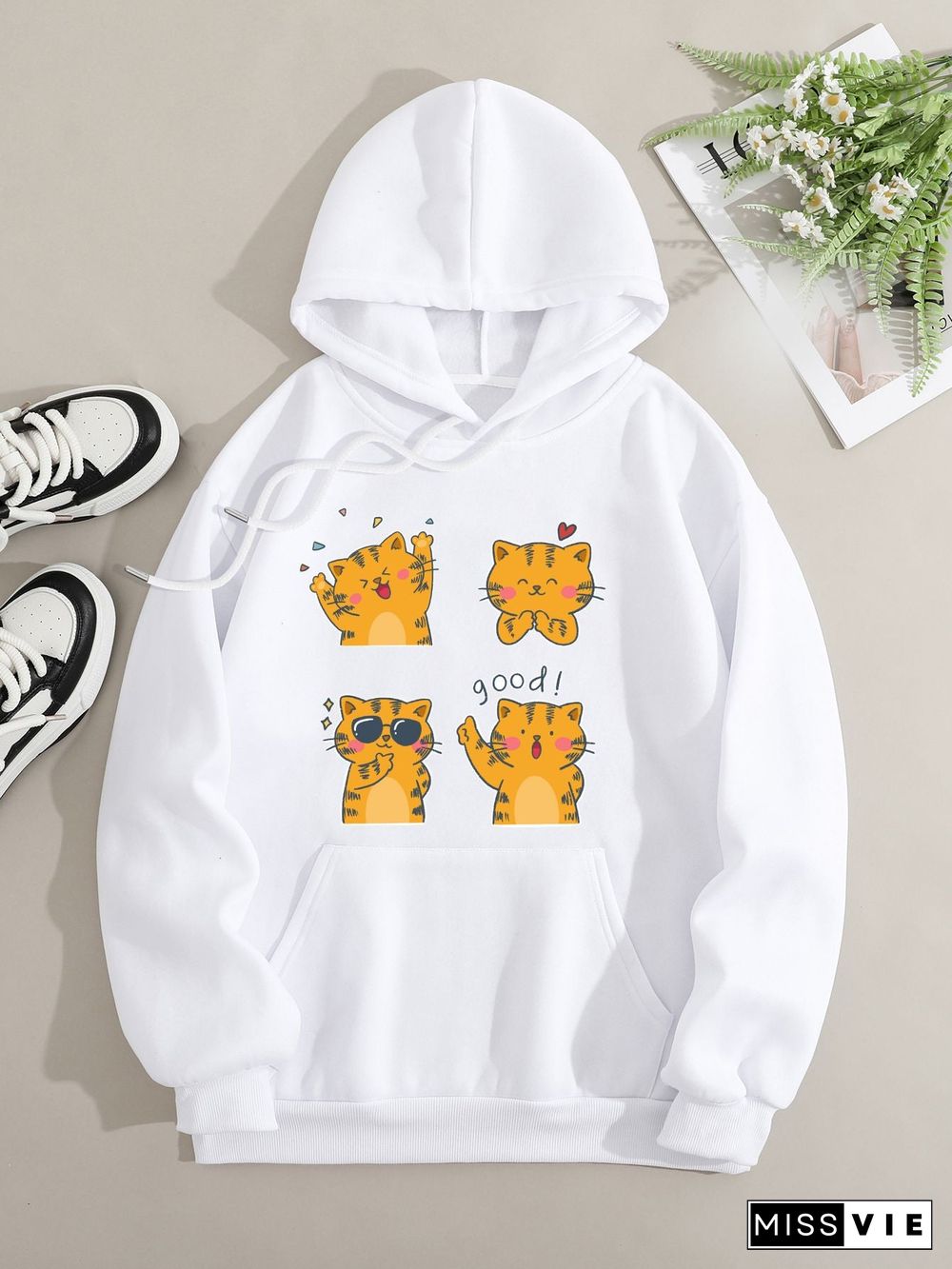 Printed on front Kangaroo Pocket Hoodie Long Sleeve for Women Pattern Cute Yellow Cat