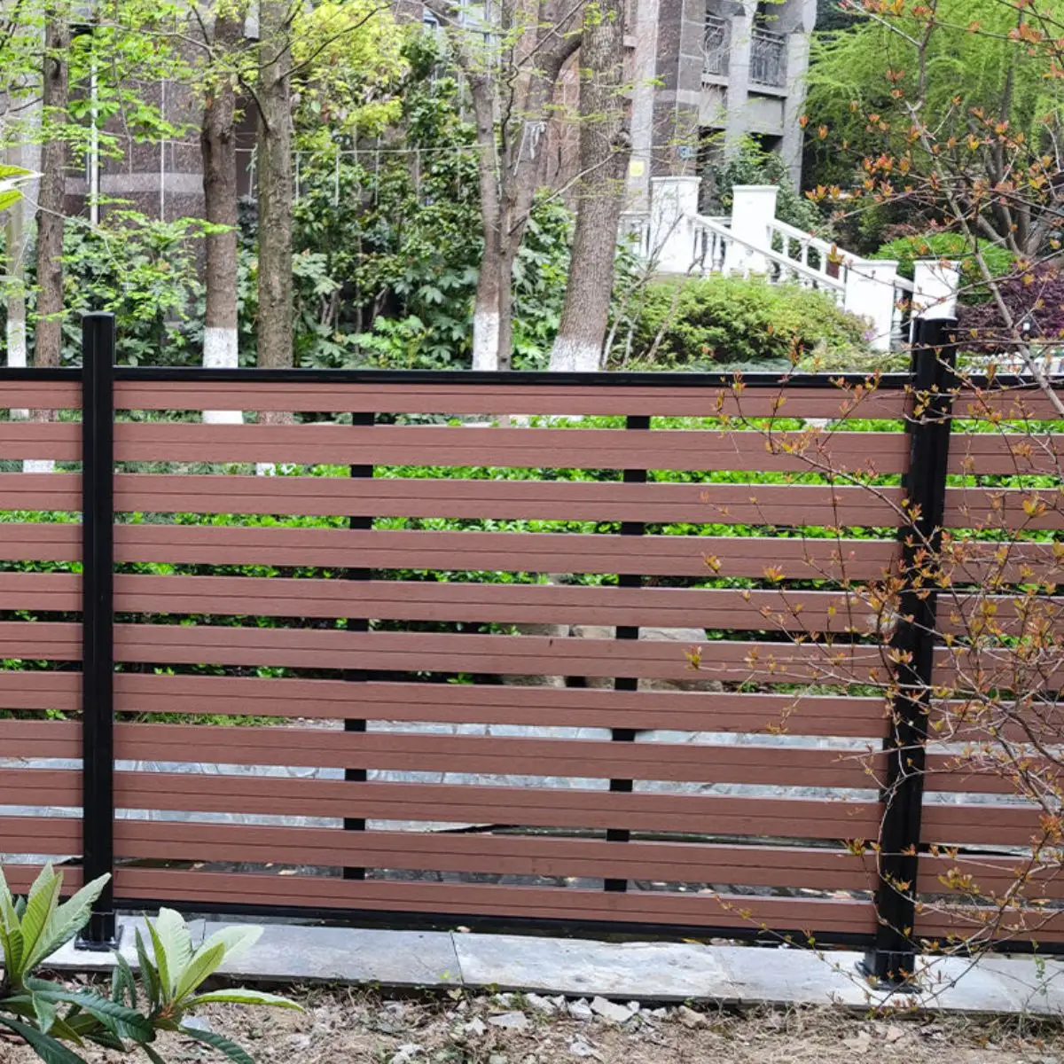 Low Price Supply Easy To Install Privacy Fence Good And Cheap Wpc Outdoor Garden Wpc Fence Wall Panel Outdoor