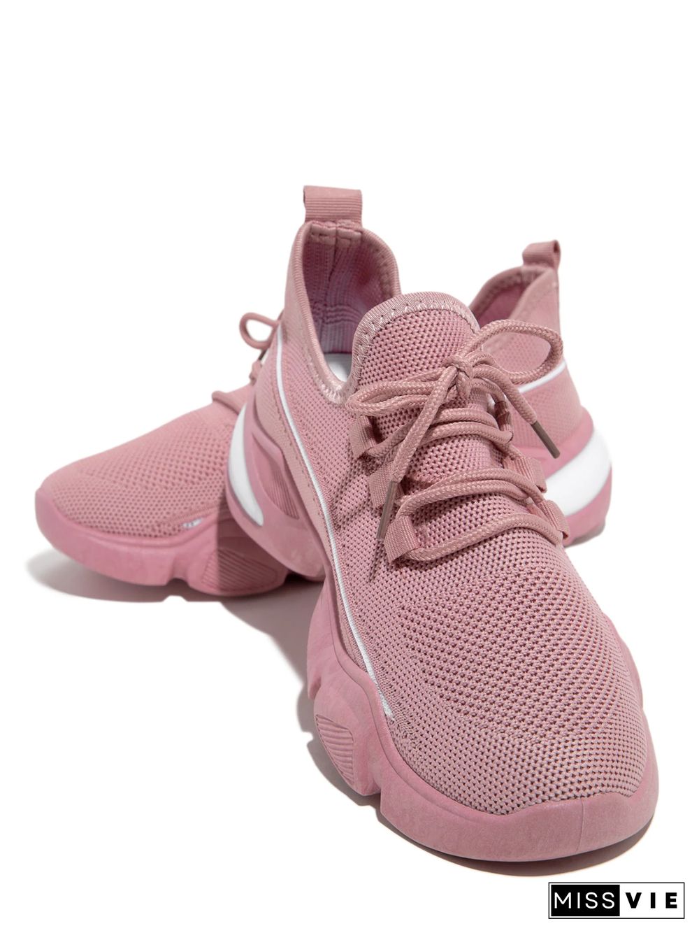 Comfortable Lace-Up Sneakers in Simple Fabric