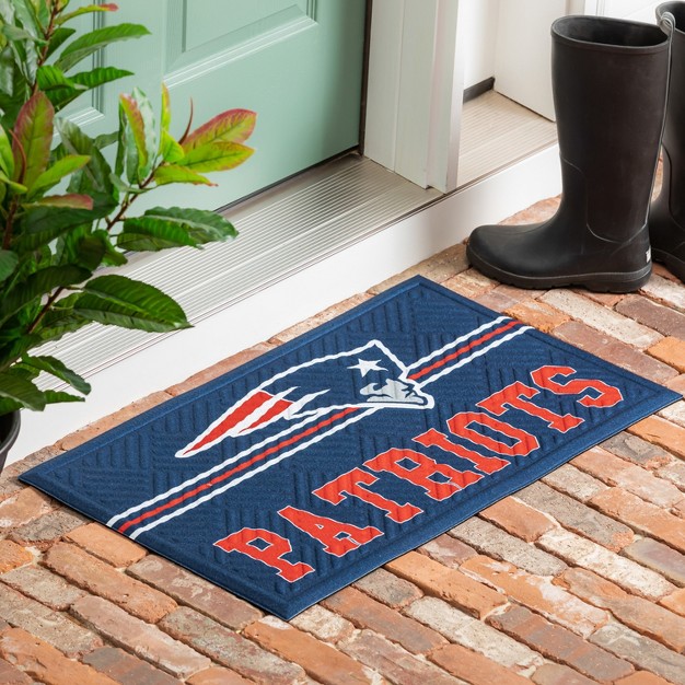 Evergreen Nfl New England Patriots Embossed Mat Cross Hatch Indoor And Outdoor Doormat