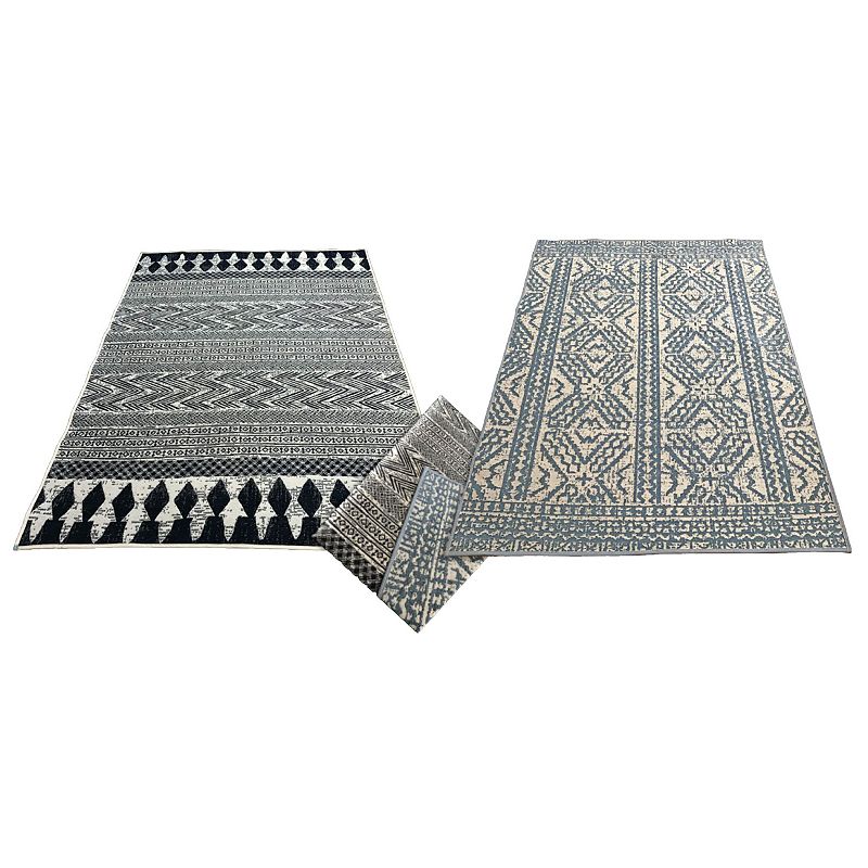 Mother Ruggers Simon Yildirim Reversible Machine Washable Wink Rug