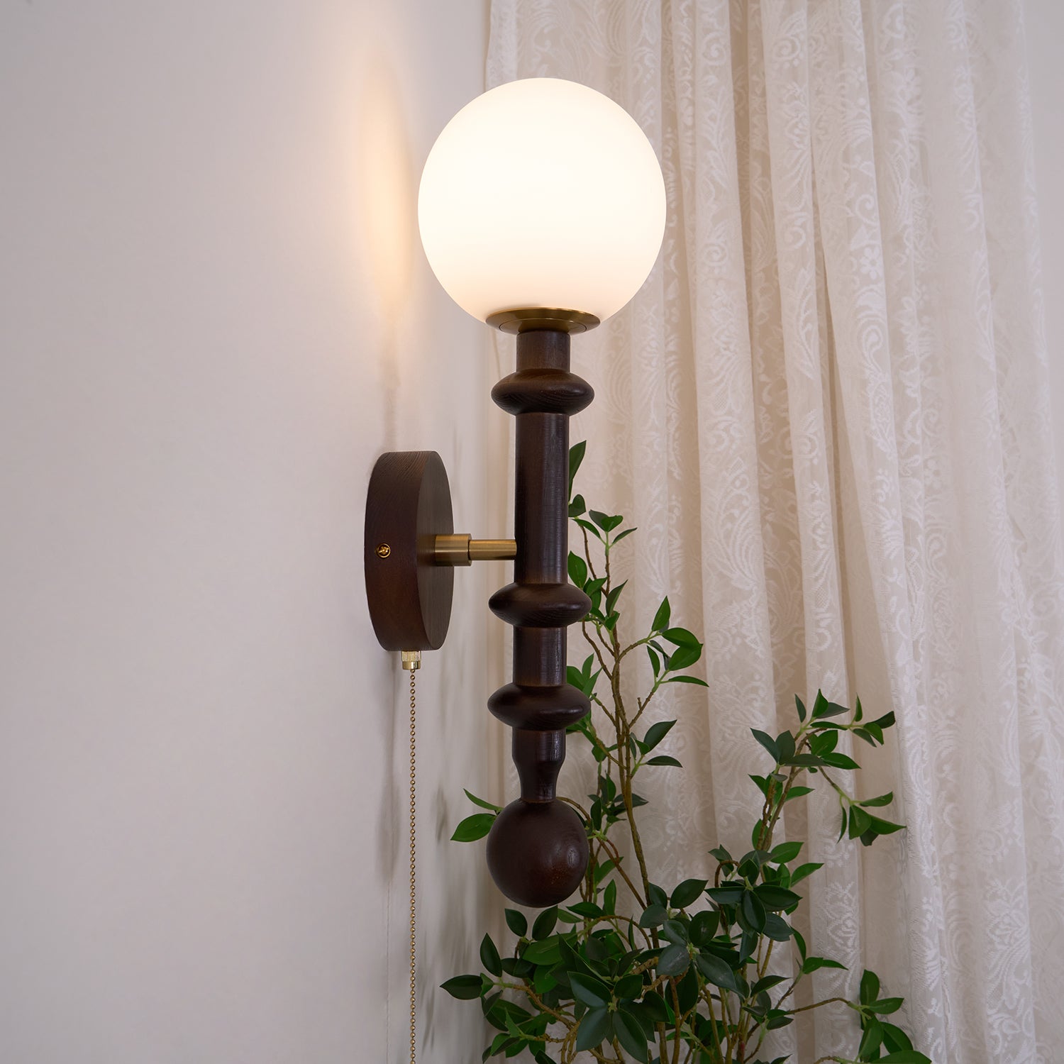 Roman Column Wall Lamp