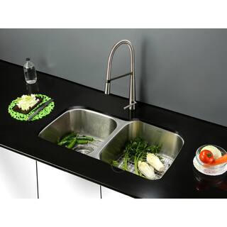 Ruvati 32 in. 4060 Undermount 16-Gauge Stainless Steel Double Bowl Kitchen Sink RVM4315