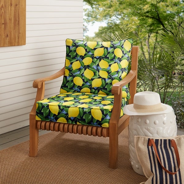 Yellow Lemons Indoor/ Outdoor Deep Seating Pillow and Cushion Set