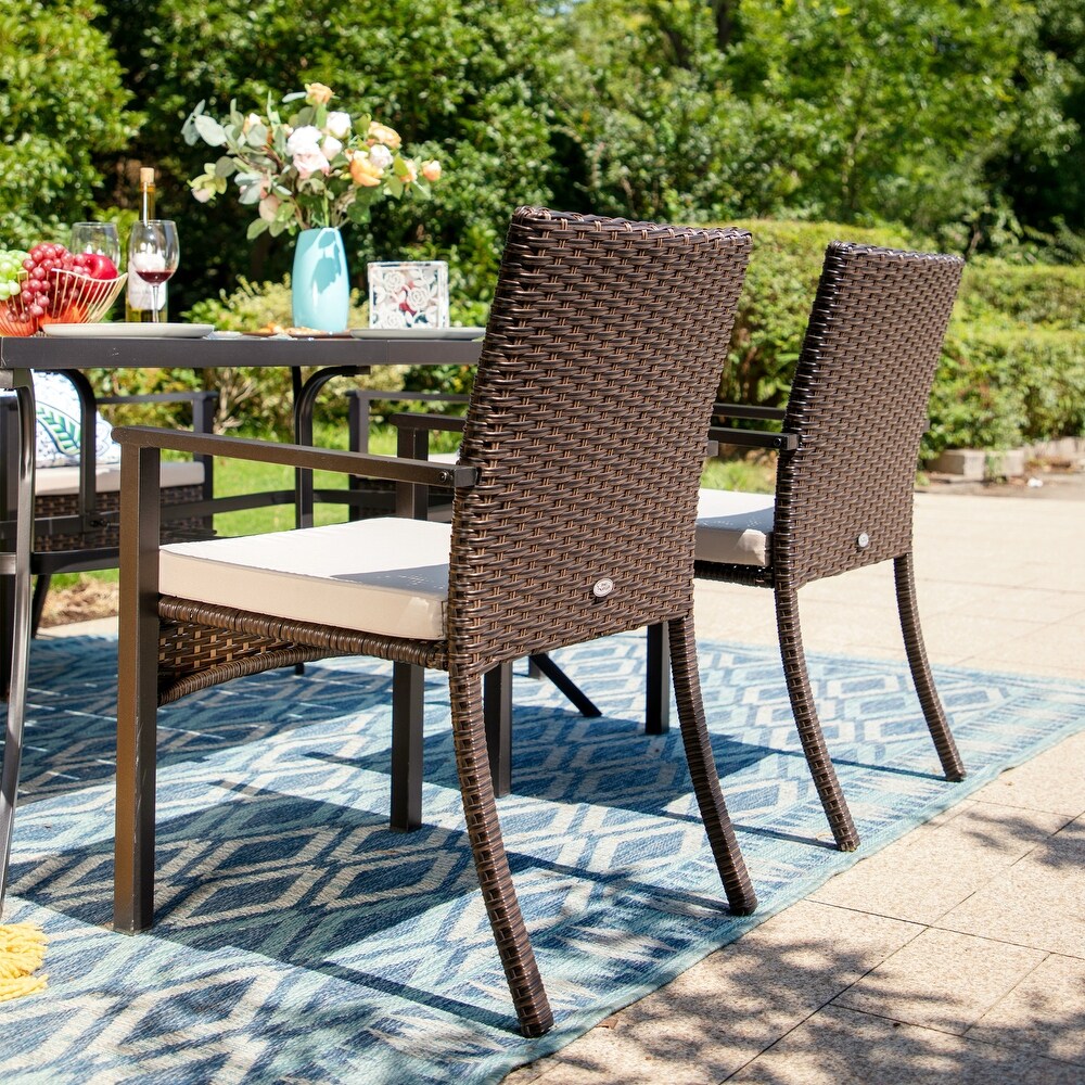 7 Piece Patio Dining Set of 6 Padded Rattan Chairs and 1 Chic E coating Table