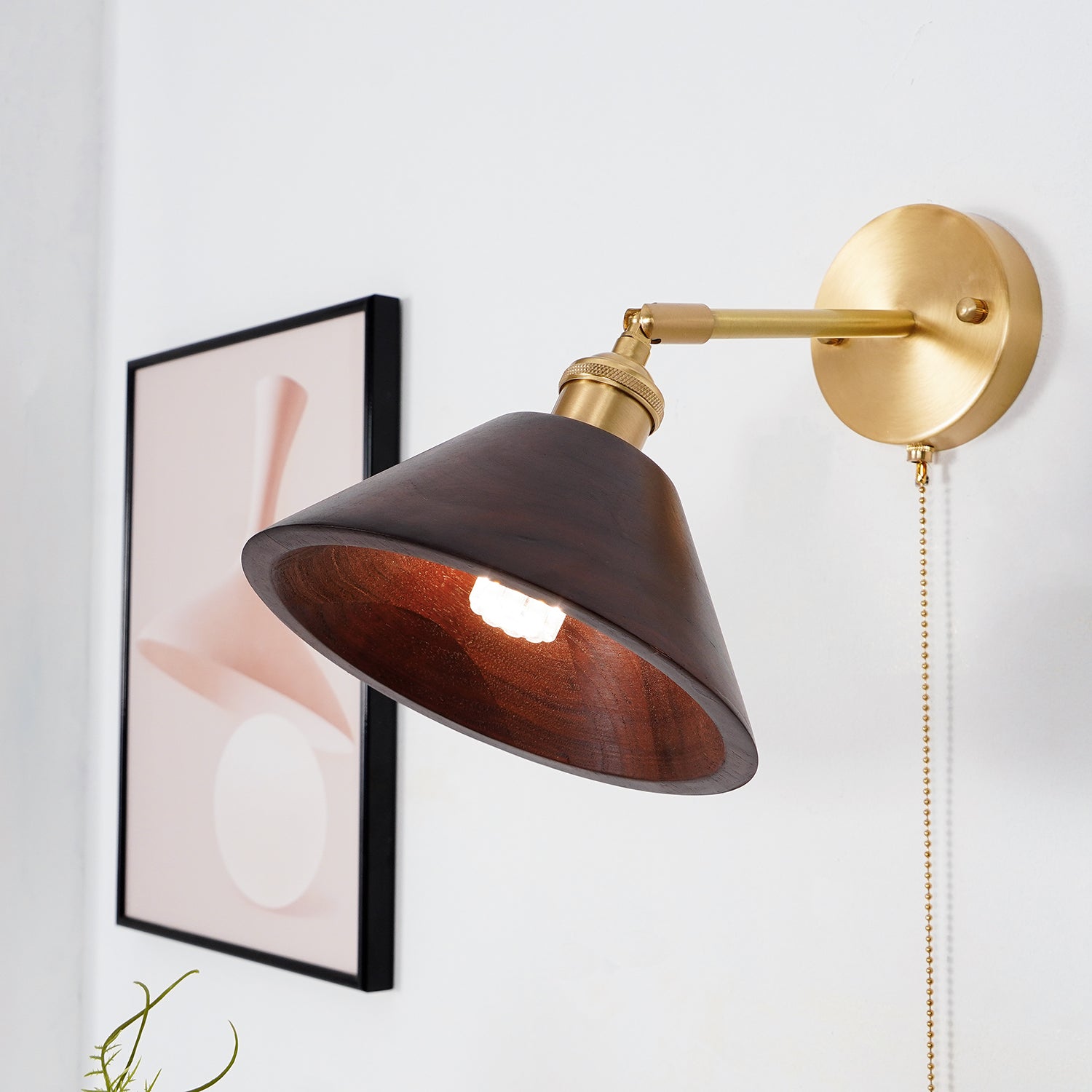 Vintage Wood Plug-in Wall Lamp