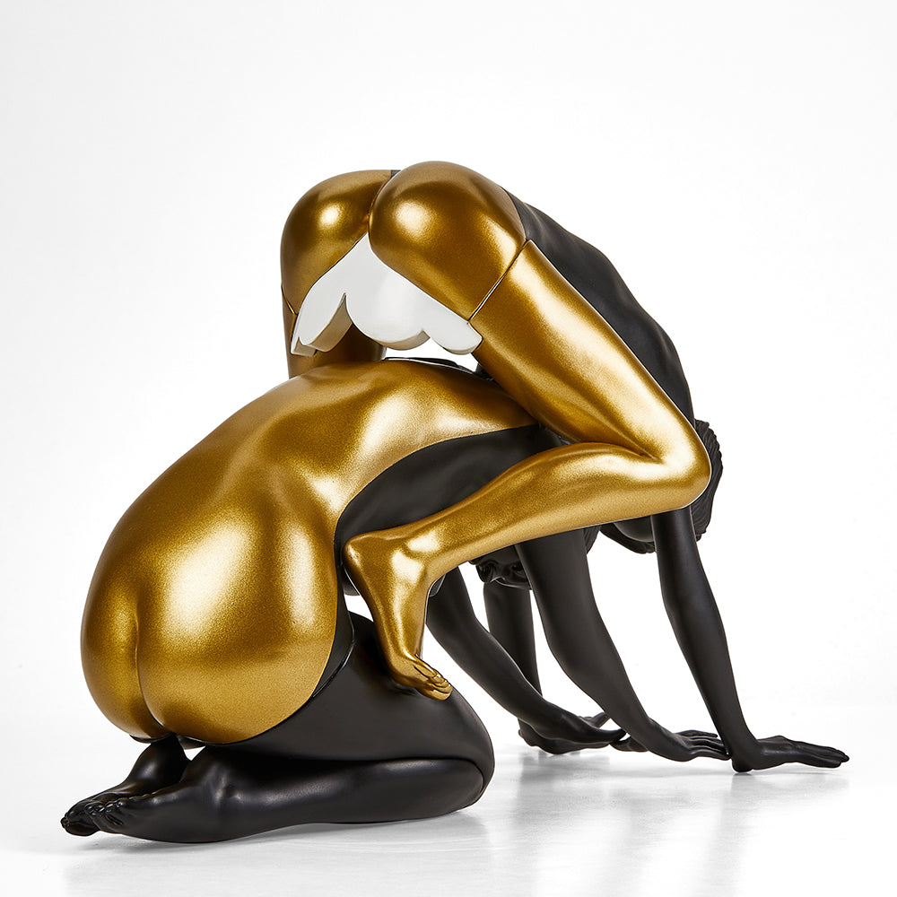 Autographed Ron English x Clutter “Lady Lips” 10” Art Figure – Kidrobot.com Exclusive Black and Gold Edition (Limited Edition of 50)