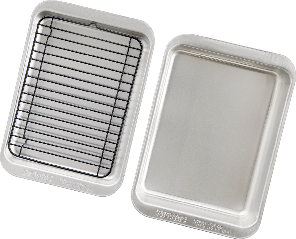 Nordic Ware Naturals Compact Bakeware Set