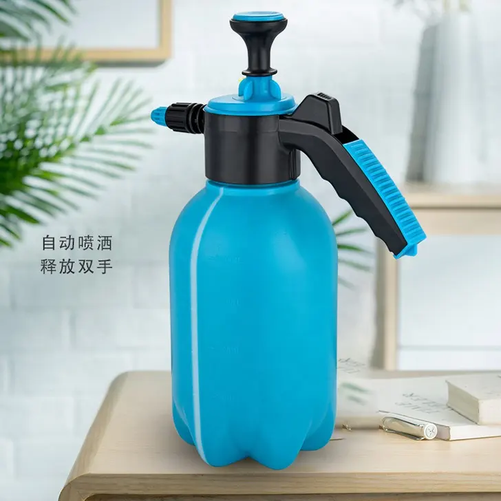 2L portable plastic hand pump garden pressure pesticide sprayer