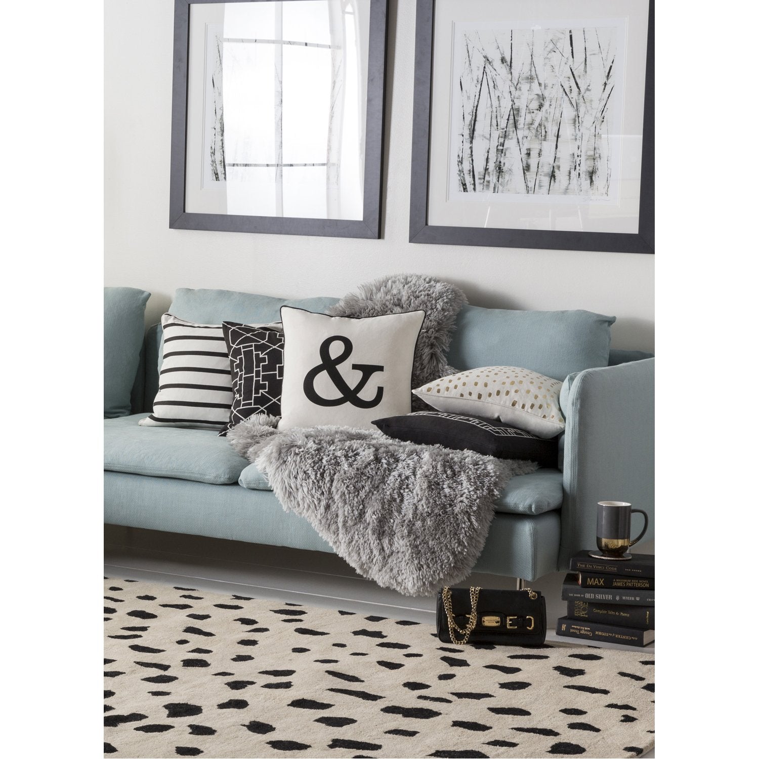 Stella Rug in Beige and Black