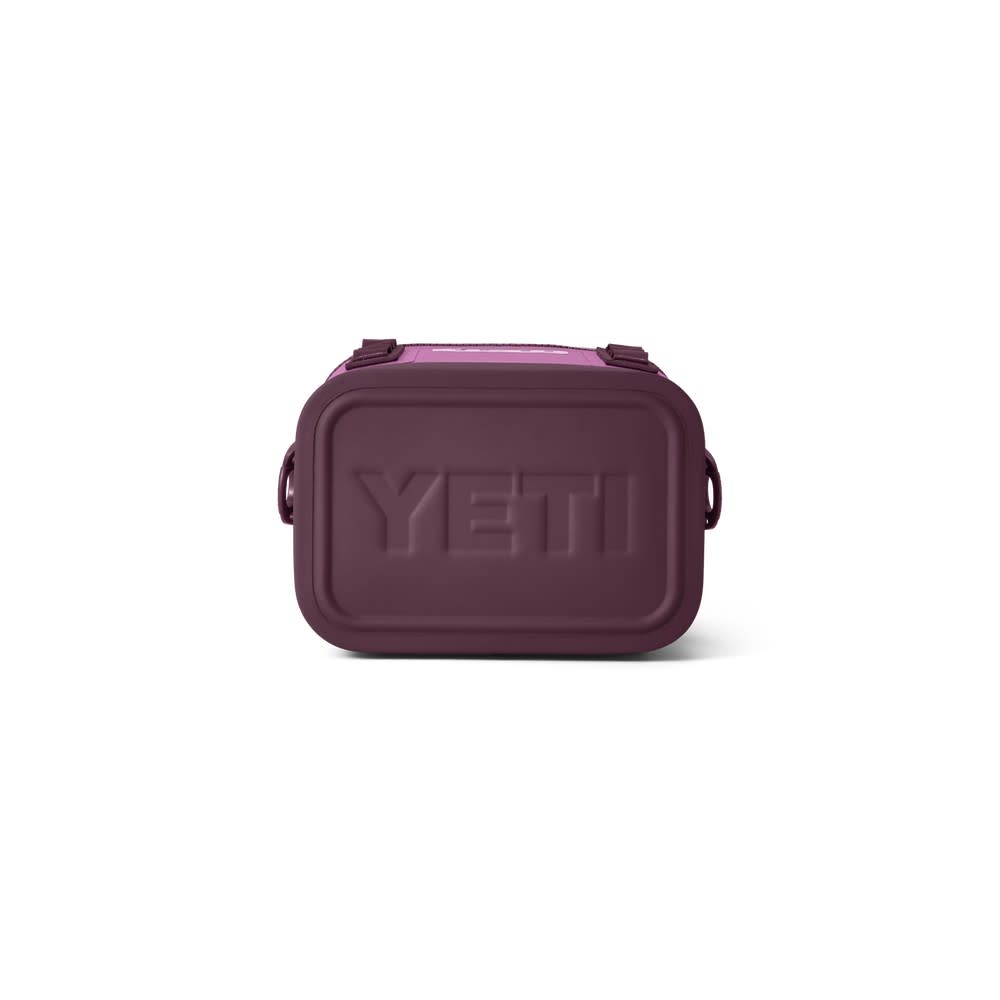 Yeti Hopper Flip 8 Soft Cooler Nordic Purple