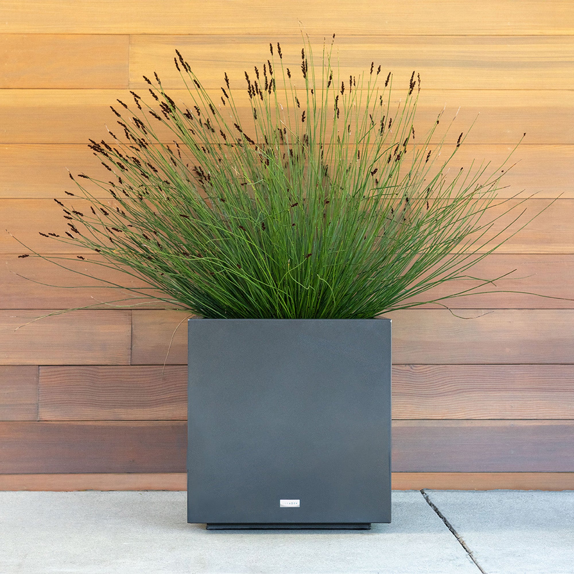 Veradek Block Series Cube Medium Planter Grey