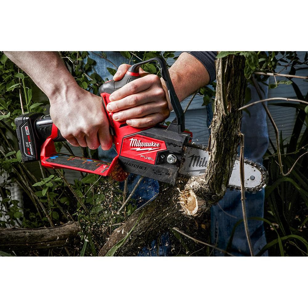 Milwaukee M12 FUEL HATCHET 6