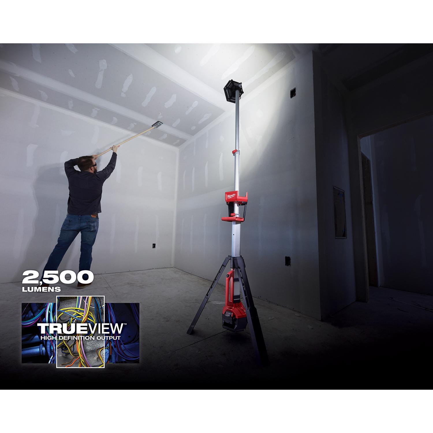 MW M18 Rocket 2500 lm LED Dual Power Tripod Tower Light