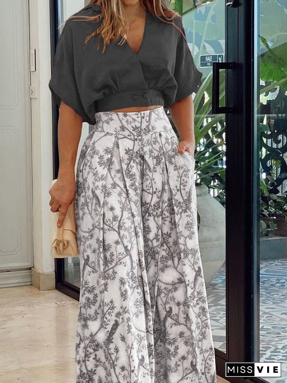 Women'S Sets V-Neck Crop Top & Printed Wide-Leg Pants Two-Piece Set