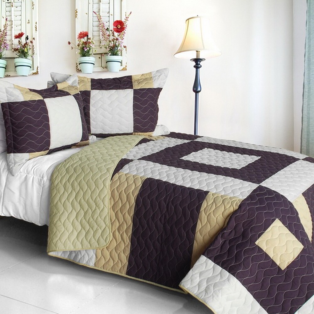 Vintage Fashion 3PC Vermicelli Quilted Patchwork Quilt Set (Full/Queen Size)