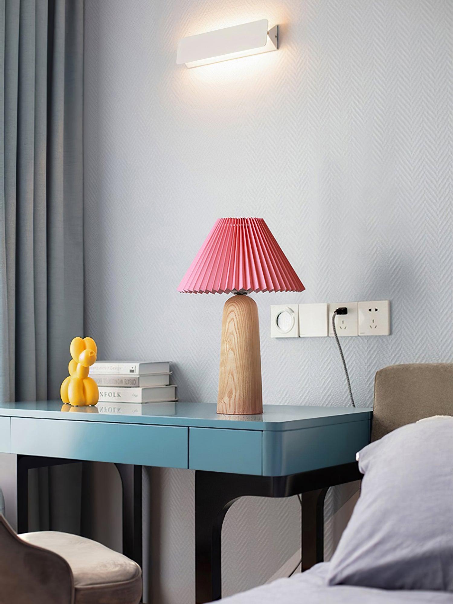 Facet Table Lamp