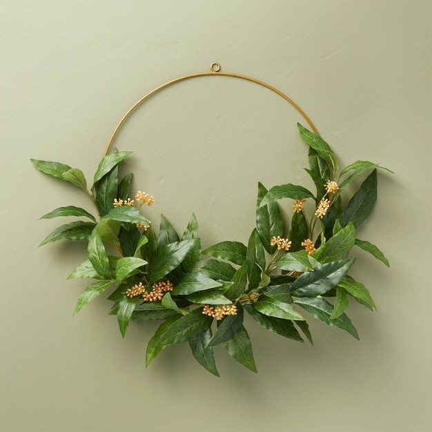 Faux Laurel Leaf amp Sedum Wire Wreath With Magnolia