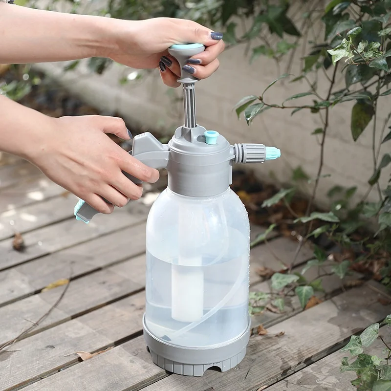 2 Liter Plastic Pressure Handheld Spray Bottle Car Wash Hand Garden Pump Sprayer For Plants