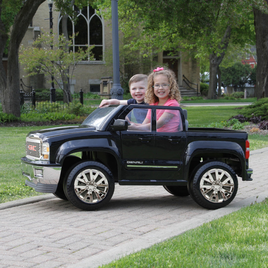 GMC Sierra Denali 12-Volt Battery Ride-On Vehicle