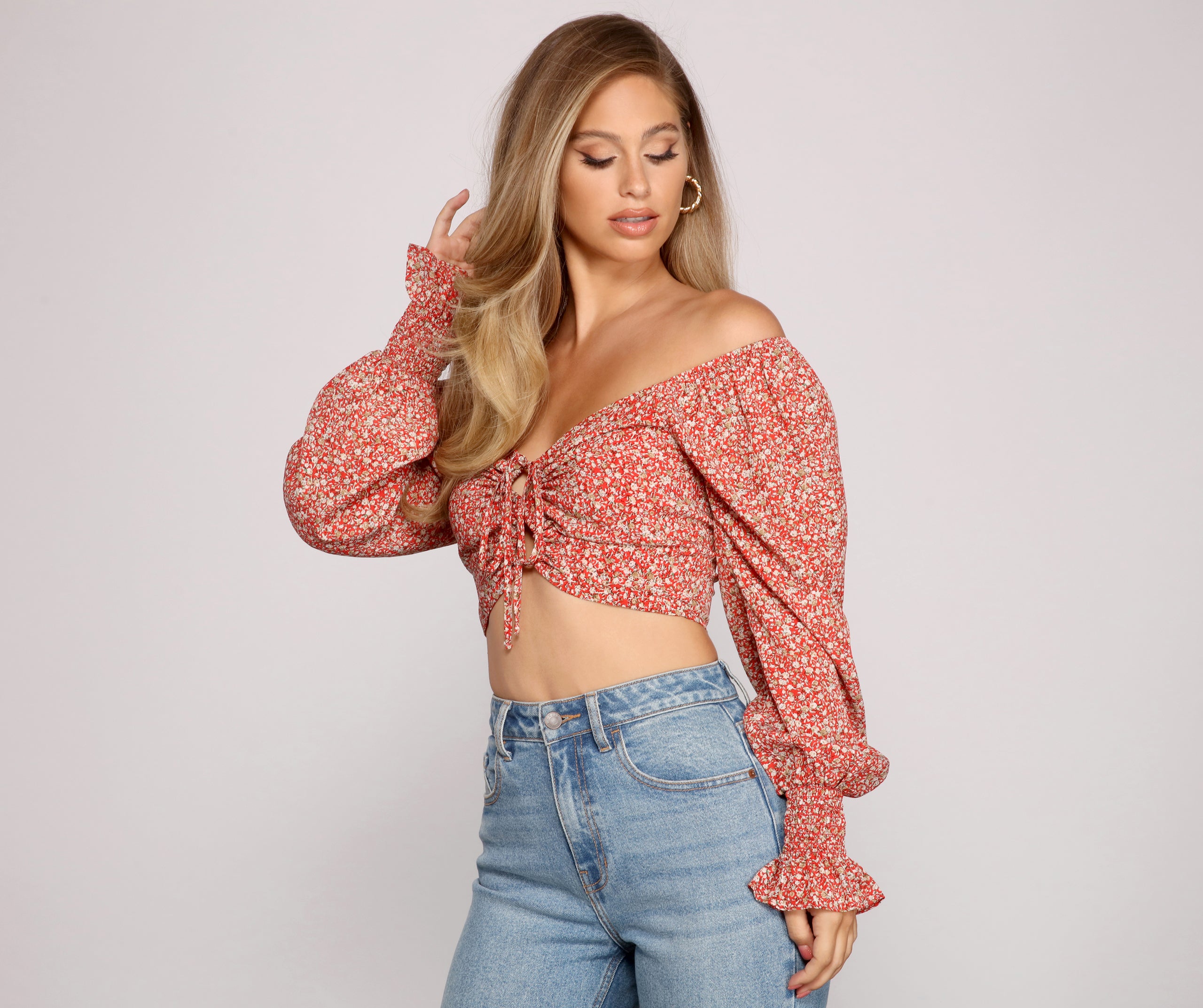 She's A Beauty Ditsy Floral Crop Top