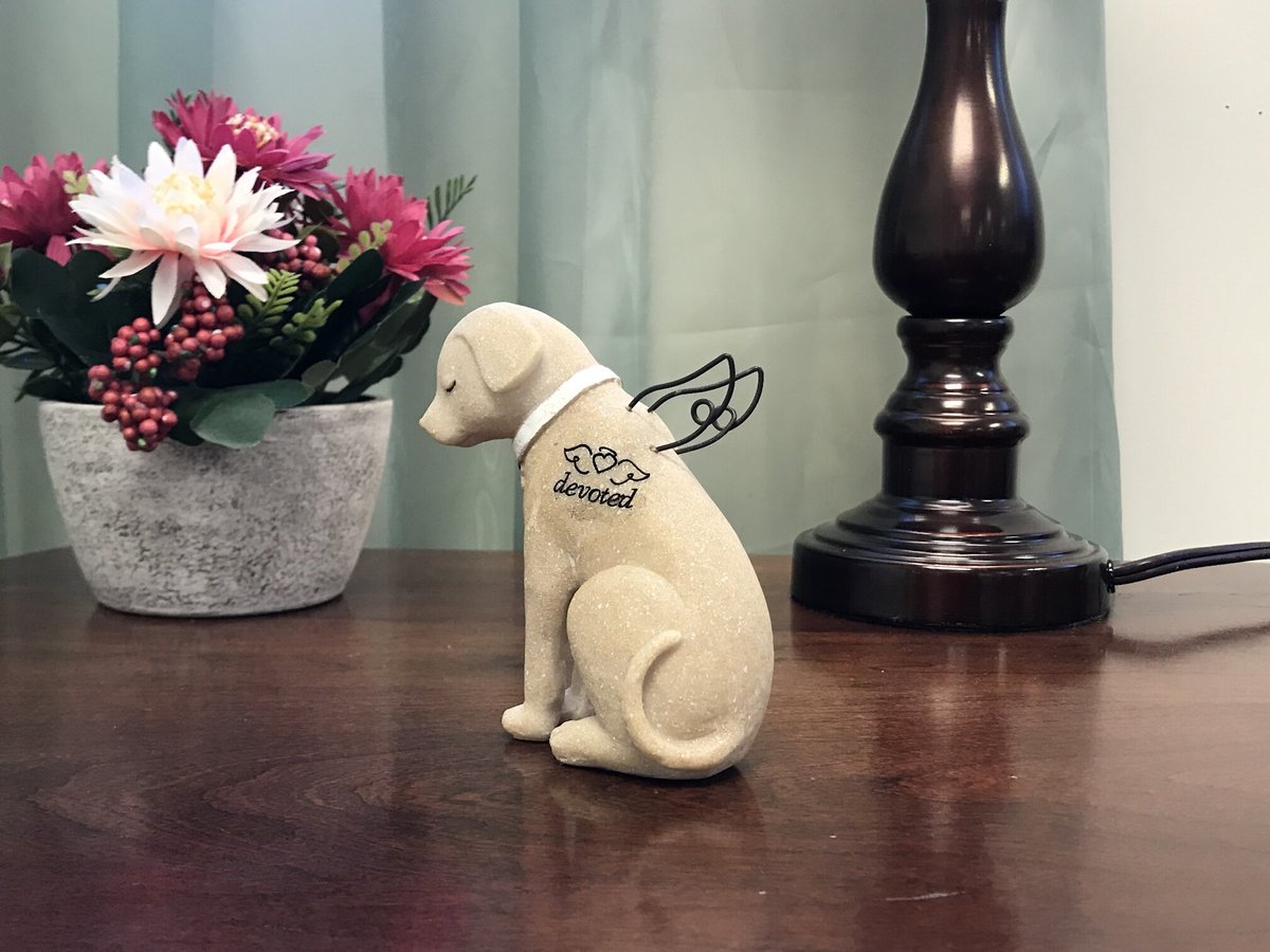 Carson Industries Faithful Angels Dog Statue