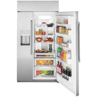 Cafe 24.5 cu. ft. Smart Built-In Side by Side Refrigerator with Hands Free Autofill Dispenser in Stainless Steel CSB42YP2NS1