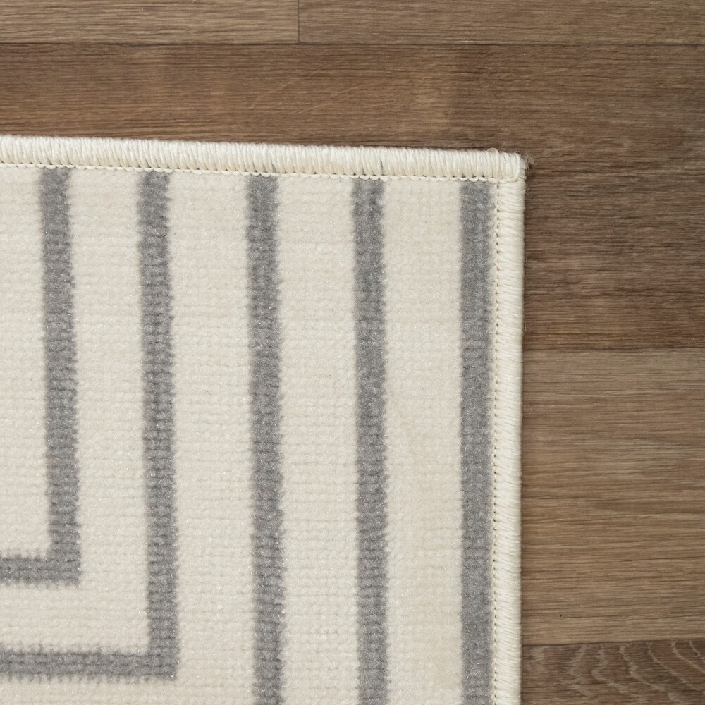 Paskal Geometric Striped Indoor/Outdoor Area Rug